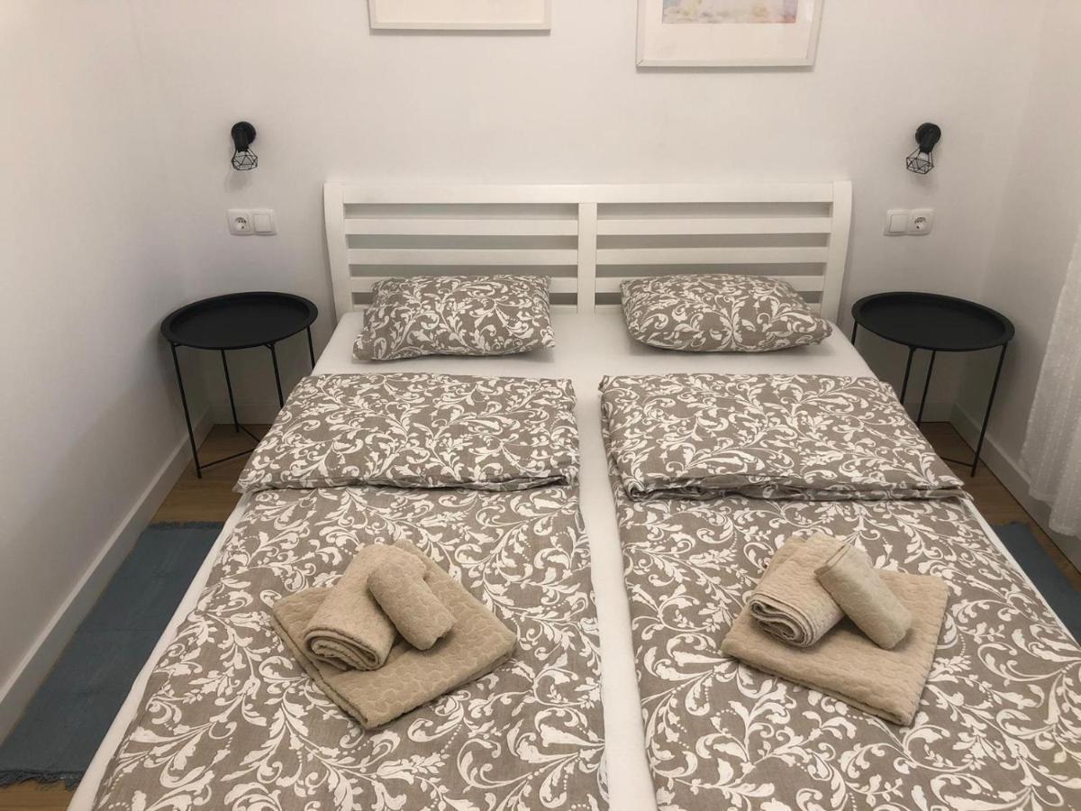 Apartment Molly Загреб Екстериор снимка